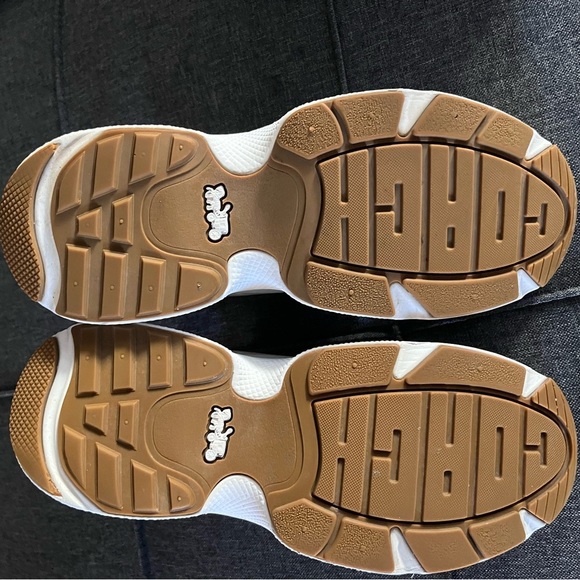 Coach C270 Signature Tech Runner – Waterproof & Stylish! (Size 10) - Picture 10 of 12